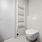 1,5 Ac Apartment, Balcony,new Building, Downtown, Old Apartment