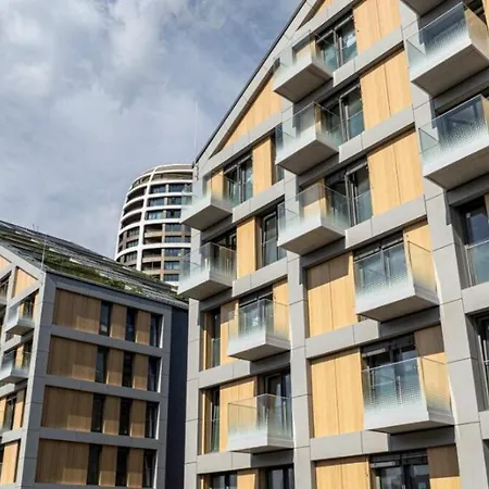 1,5 Ac Apartment, Balcony,new Building, Downtown, Old Apartment *