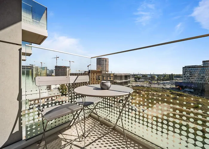 1,5 Ac Apartment, Balcony,new Building, Downtown, Old Appartement Bratislava