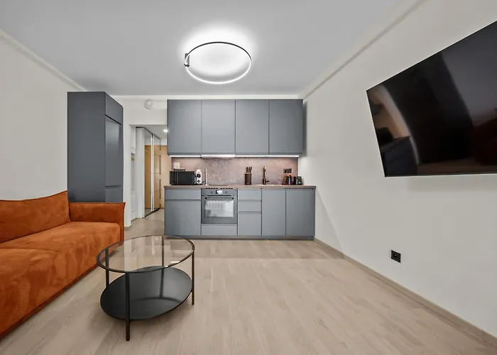 1,5 Ac Apartment, Balcony,new Building, Downtown, Old Appartement *